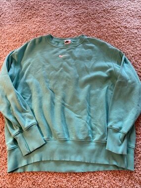Nike Men’s Crewneck Sweatshirt - Teal Blue